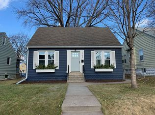 1745 Cottage Ave E, Saint Paul, MN 55106