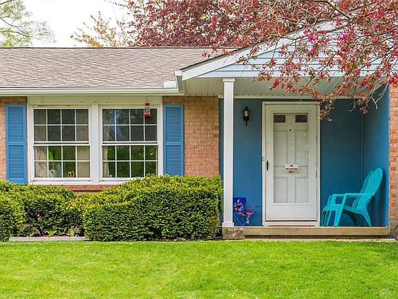 2nd image of 4861 Leafburrow Dr
