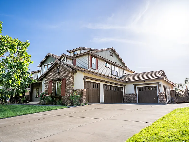 14432 Bethany Ave — Photo 8