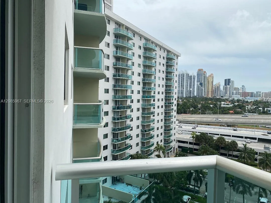 Oceanview Building B Cond — Photo 3