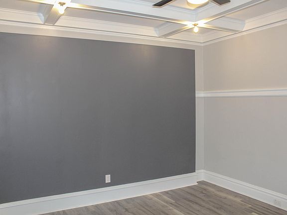 3rd image of 2321 Russell Blvd #2