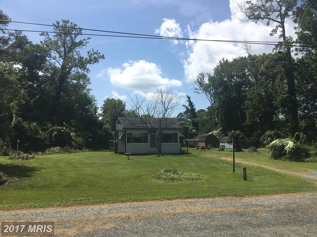 10951 Cedar Dr photo 1