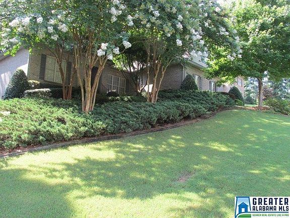 2nd image of 7555 Surrey Ln