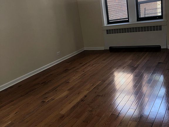 4th image of 256 E 167th St