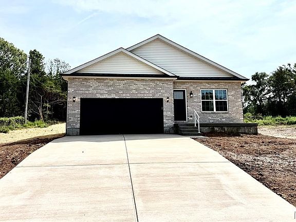 2nd image of 1413 Edgewood Dr