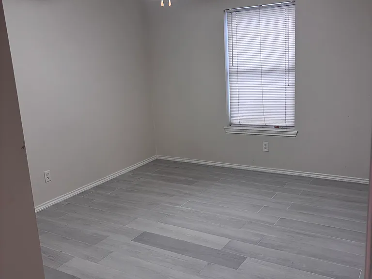 4013 Steffy Dr — Photo 12