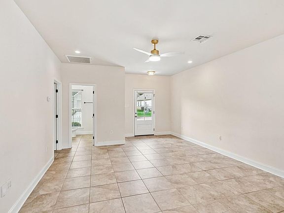 3rd image of 316 Craftsman Ct