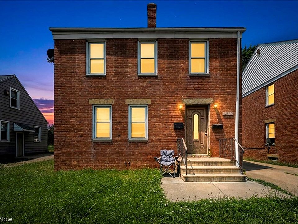 1st image of 4512 W 150th St