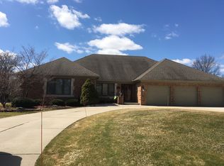 37499 Alpinia Ln, Clinton Township, MI