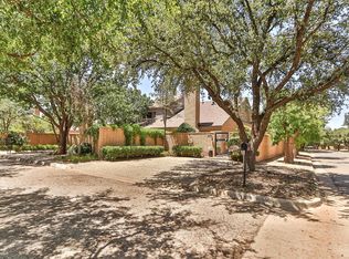 1 Crescent Pl, Lubbock, TX 79416