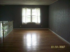 2nd image of 3107 Jennifer Ln