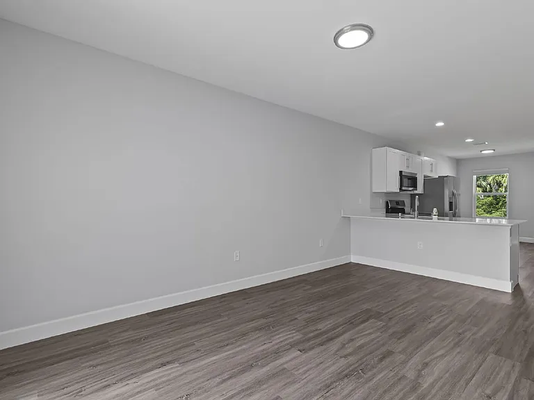 2224 Hilton St — Photo 12