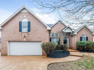 131 Huntington Pl, Hendersonville, TN 37075