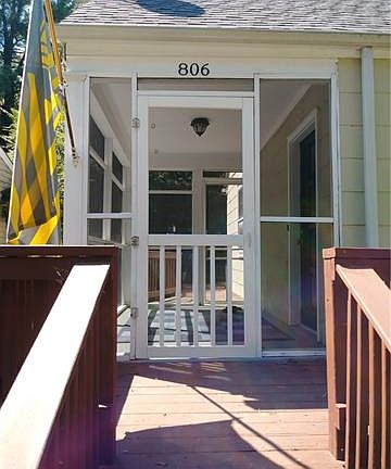 5th image of 806 Forest View Dr