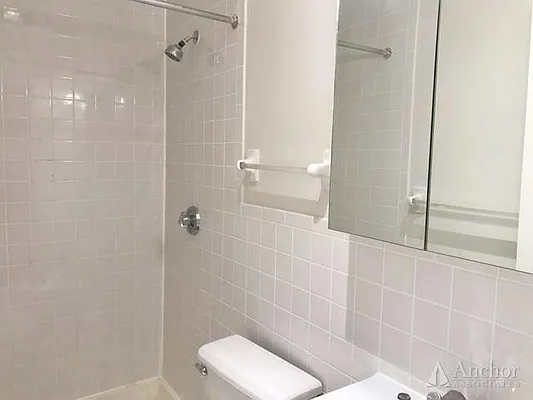 Rented by Anchor Associates | media 3