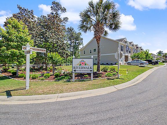 2nd image of 670 Riverwalk Dr Unit 302
