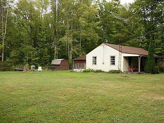 2nd image of 1732 Lakeview Dr