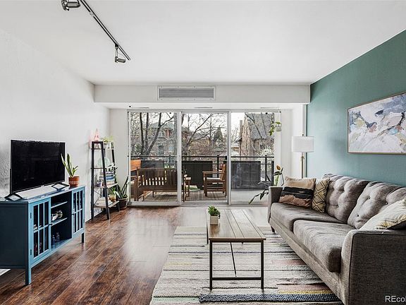 3rd image of 669 N Washington Street #203