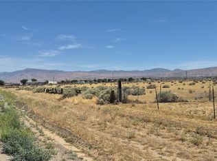 1 Happy Trl, Apple Valley, CA 92307