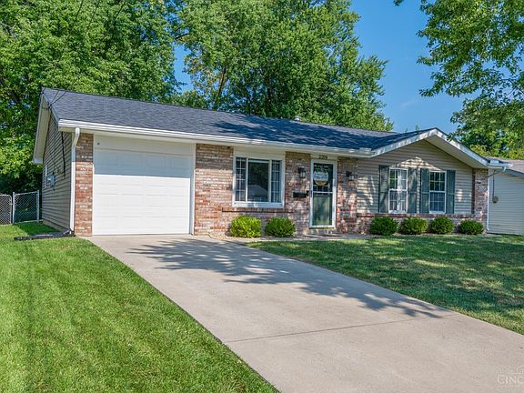 3rd image of 2594 Haverknoll Dr