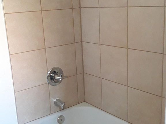 2nd image of 2532 N Sparkman Blvd #A