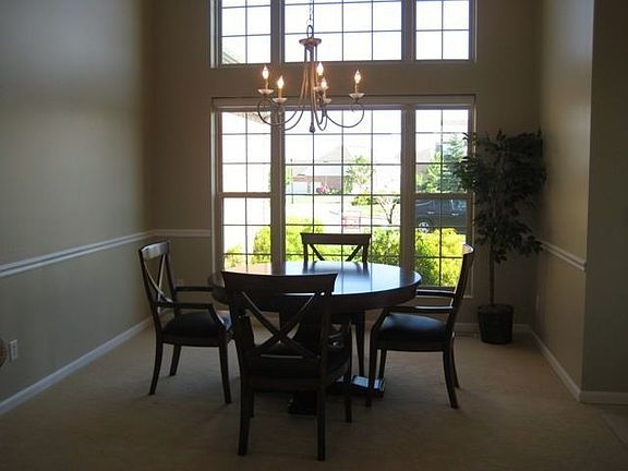 3rd image of 6208 Amberley Ct