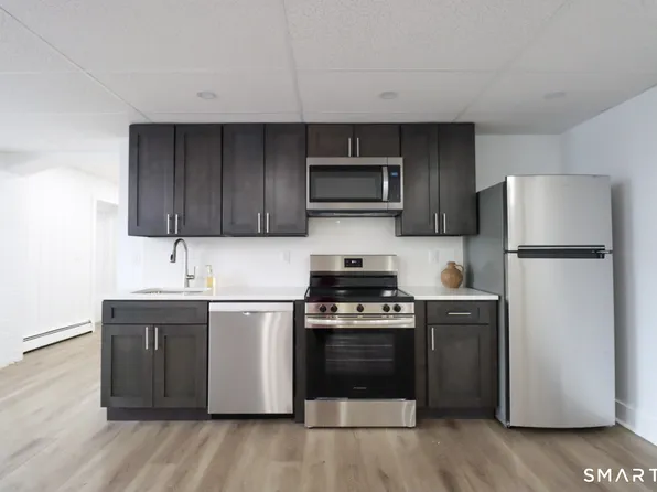 156 Garfield Ave, New London, CT