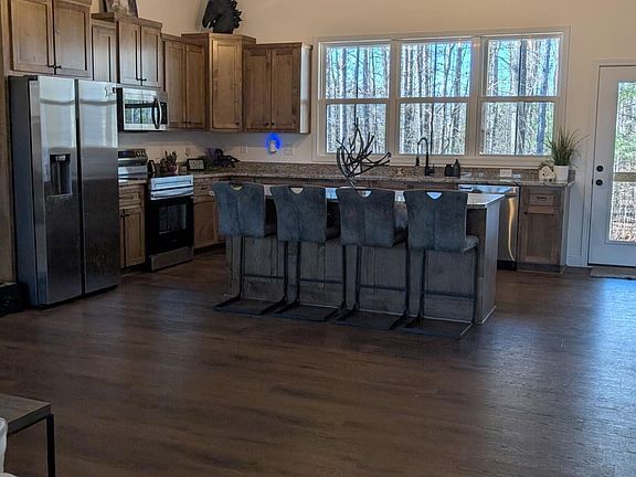 5th image of 108 Shotgun Annie Rd