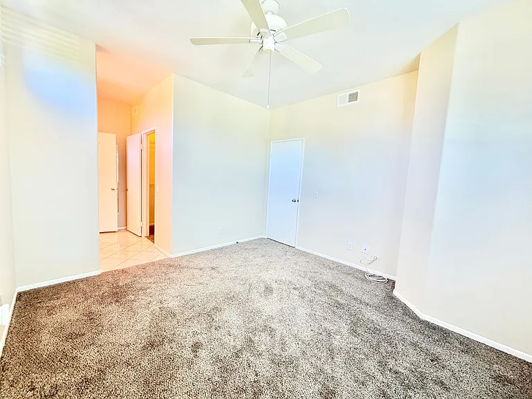 938 S Country Glen Way — Photo 22