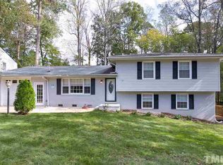 1013 Winwood Dr, Cary, NC 27511