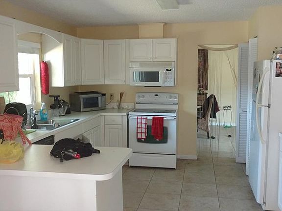 5th image of 416 19th Ln
