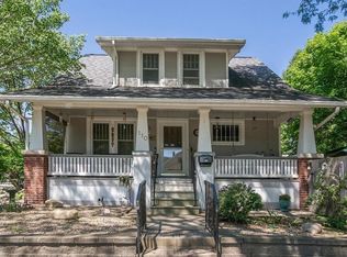 110 20th Ave SW, Cedar Rapids, IA 52404