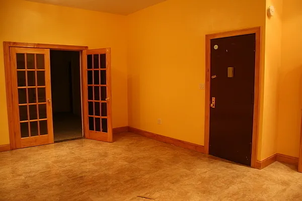 Rented by Transvilla Real Estate & Development Group Inc. | media 15