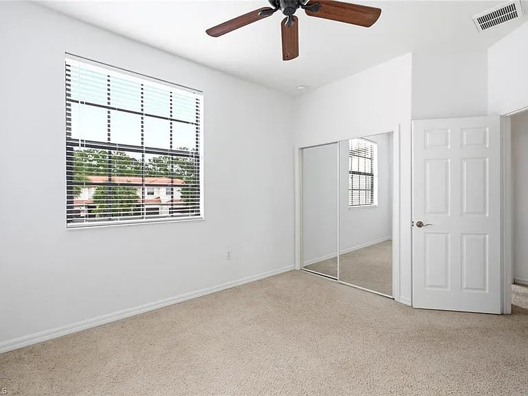 7631 Bristol Cir — Photo 24