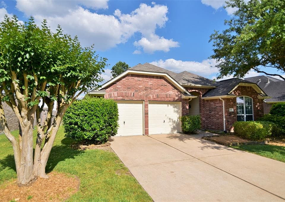 1st image of 4818 Windy Brook Ln