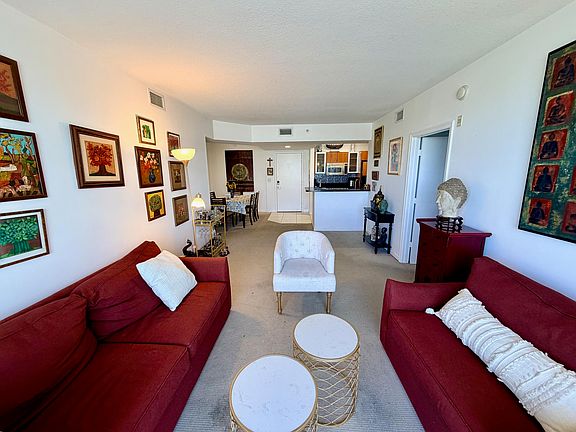 5th image of 2775 NE 187th St APT 505