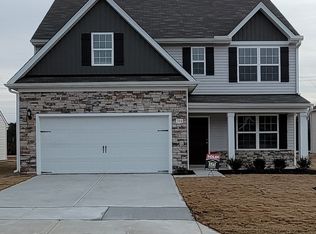 308 Brisk Dr, Zebulon, NC 27597