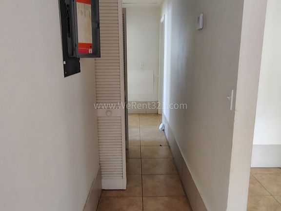 5th image of 2256 Monroe St NE APT B