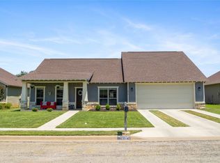 1912 Duckhorn Dr, Brownwood, TX 76801