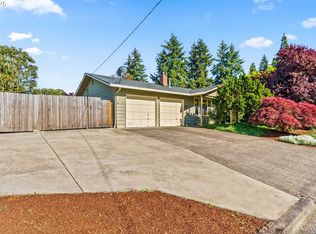 3131 Alyndale Dr, Eugene, OR 97404