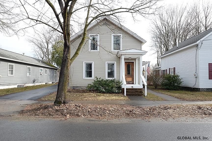 1st image of 15 Mason St