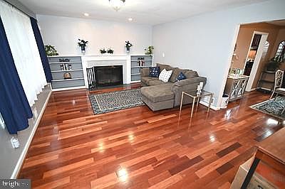 3rd image of 2503 Ramblewood Dr