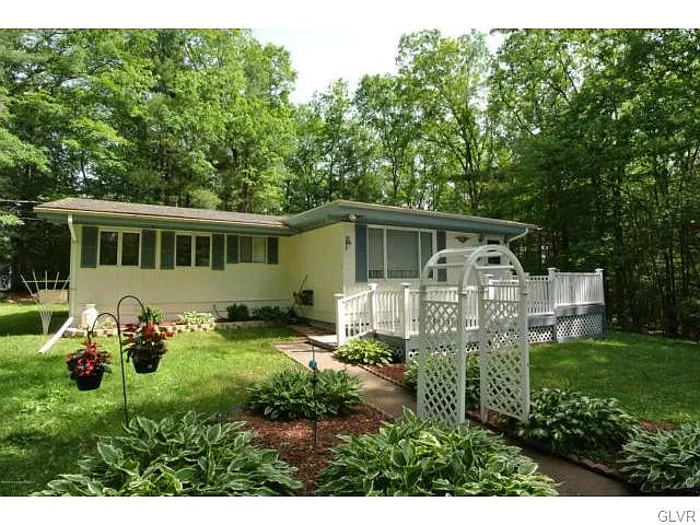 510 Highpoint Dr photo 1
