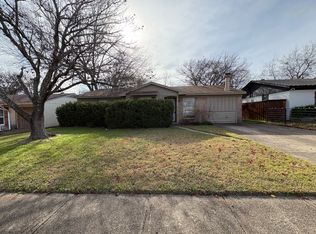 538 Summit Ridge Dr, Duncanville, TX 75116