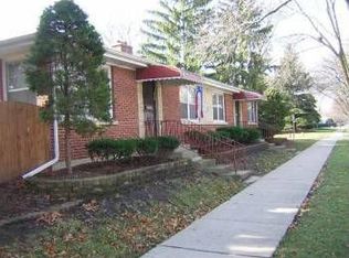 739 E Maple St, Lombard, IL 60148