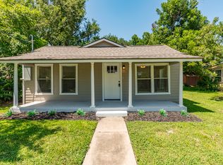 606 W Phillips St, Alvin, TX 77511