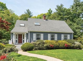 19 White Pine Rd, Newton, MA 02464
