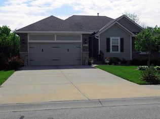 1807 Prairie Grass Dr, Raymore, MO 64083