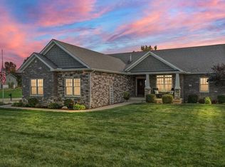 14977 W 150th Ln, Crown Point, IN 46307