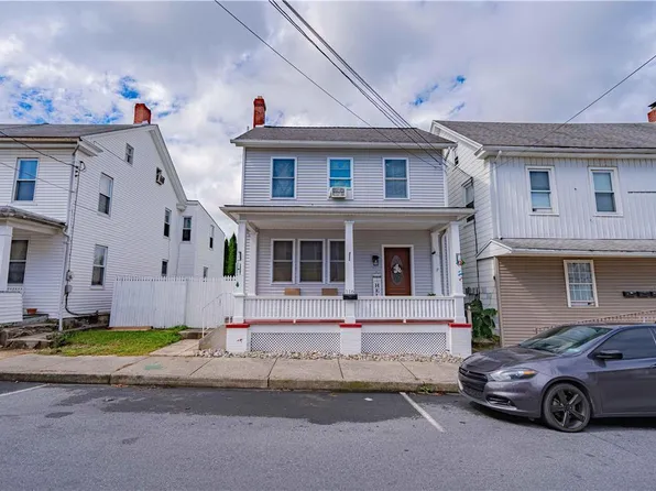 116 4th St, Slatington, PA 18080